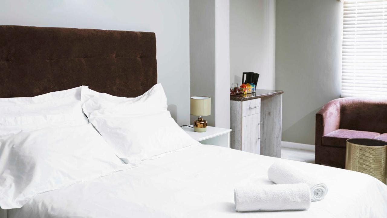 103Onwallace Self Catering Guest House Cape Town Ngoại thất bức ảnh