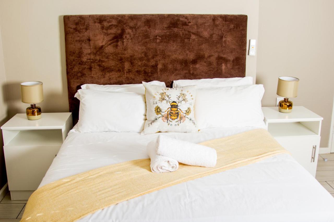 103Onwallace Self Catering Guest House Cape Town Ngoại thất bức ảnh